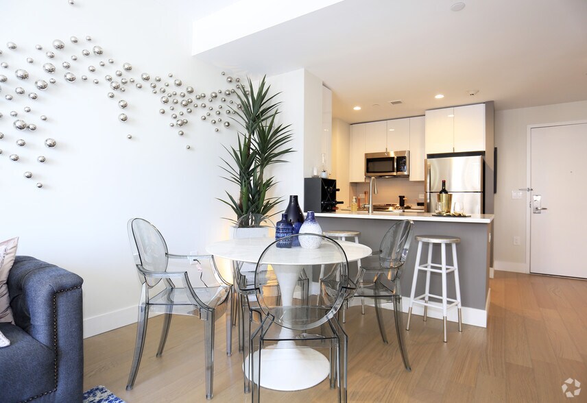 More Photos Of 57 Bank St, White Plains Apartments For Lease