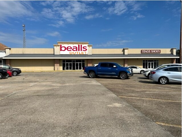 More Photos Of 6433 Highway 182 E, Morgan City Storefront For Lease