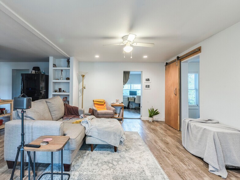 More Photos Of , San Marcos Unknown For Sale