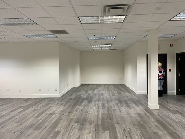 More Photos Of 5440 W Sahara Ave, Las Vegas Medical For Lease