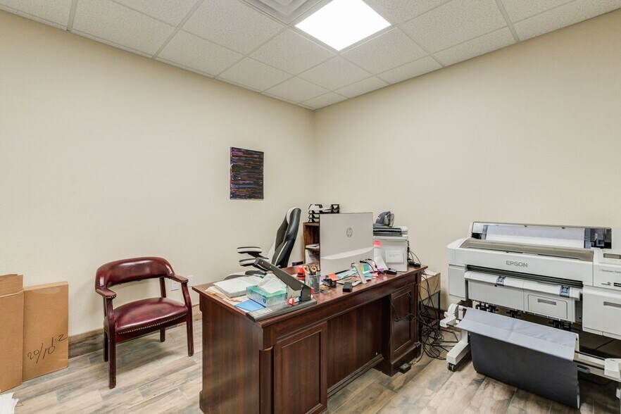 More Photos Of 4805 N Interstate 27, Lubbock Industrial For Sale