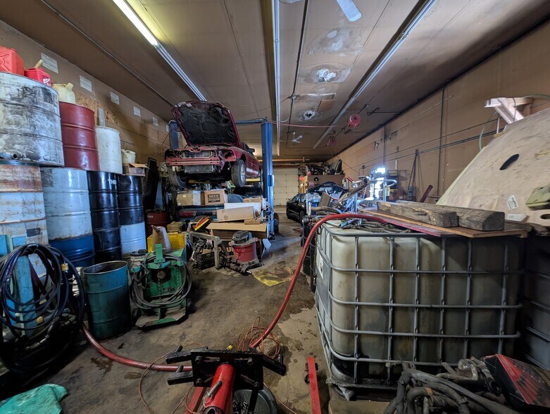 More Photos Of 1100 Weise St, Green Bay Auto Dealership For Sale