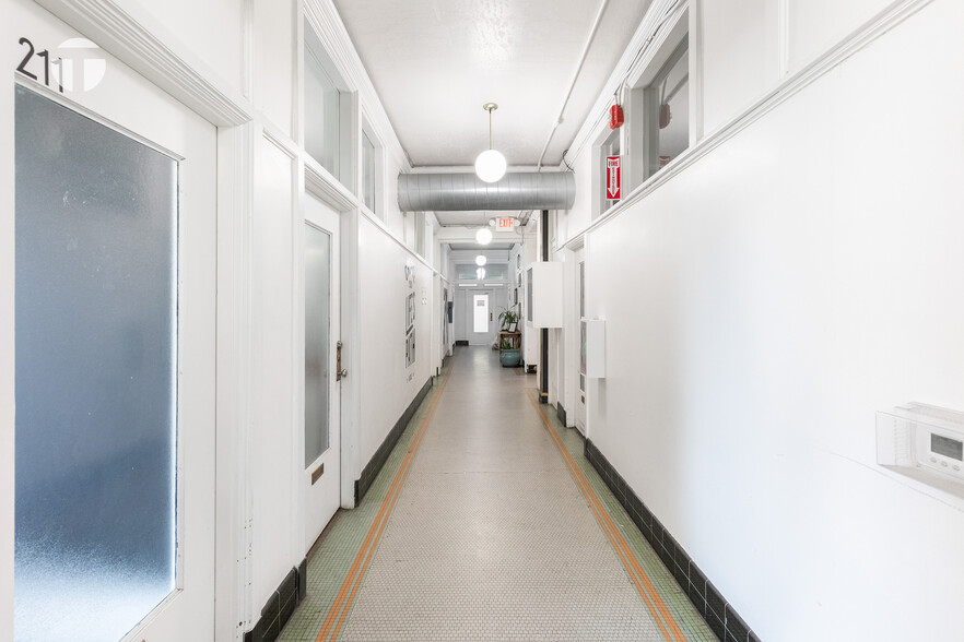 More Photos Of 110 N San Joaquin St, Stockton Office For Sale