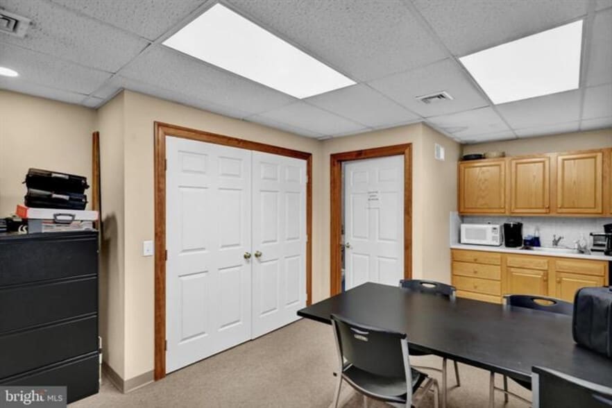 More Photos Of 3534 Kutztown Rd, Reading Office For Sale