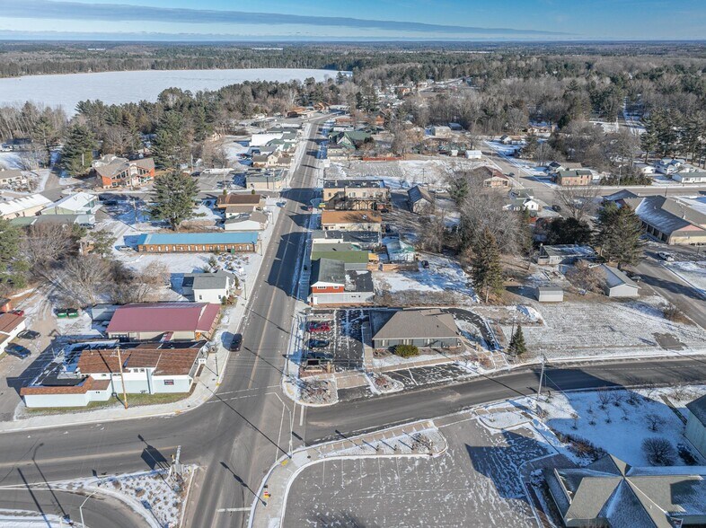 More Photos Of 1811 Superior St, Three Lakes Medical For Sale