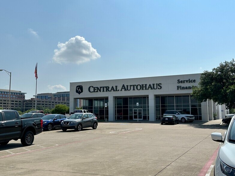 More Photos Of , Dallas General Retail For Sale