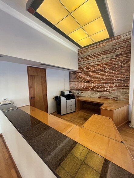 More Photos Of 110 S Kentucky Ave, Lakeland Office For Lease