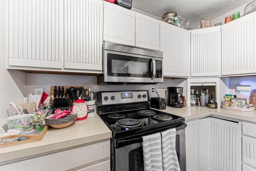 More Photos Of 526 W 1st Ave, Columbus Multifamily For Sale