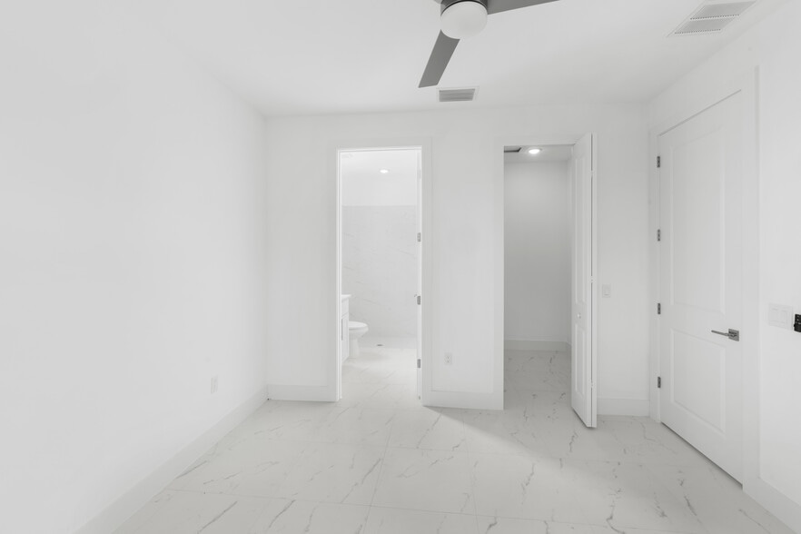 More Photos Of 2418 Xelda Ave N, Lehigh Acres Multifamily For Sale