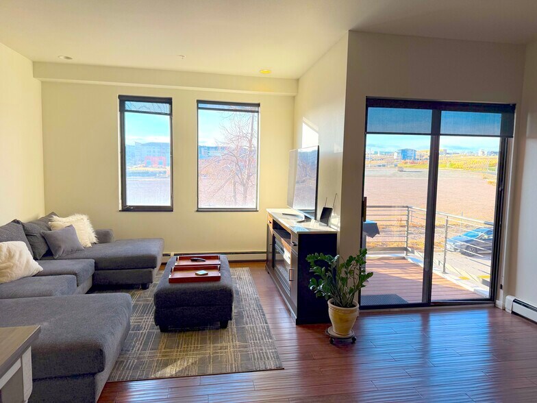 More Photos Of 11562 Colony Row, Broomfield Storefront Retail Residential For Sale