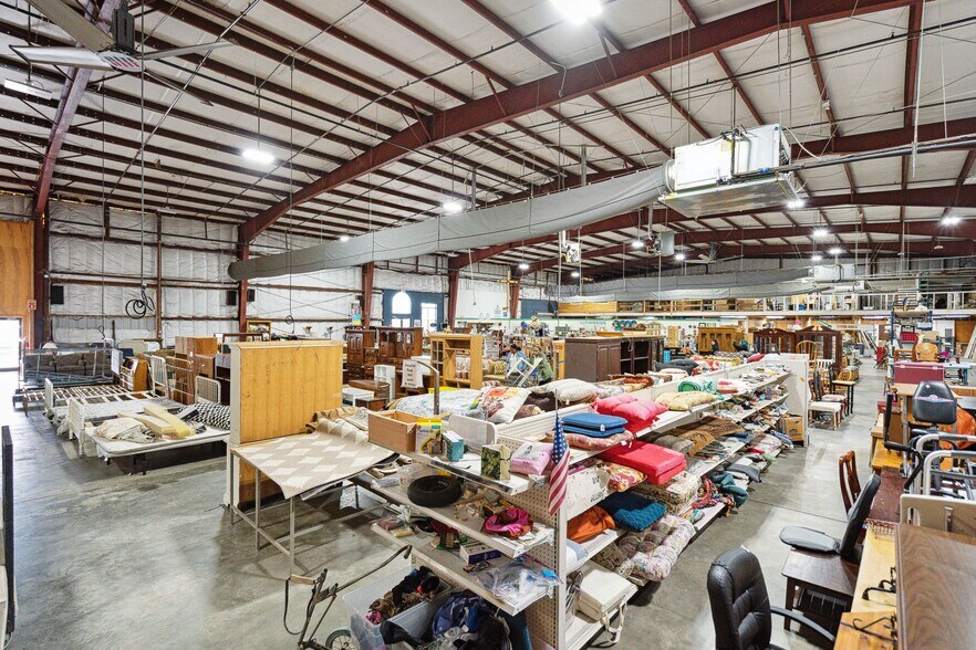 More Photos Of 1 Belknap Dr, Goose Creek Warehouse For Sale