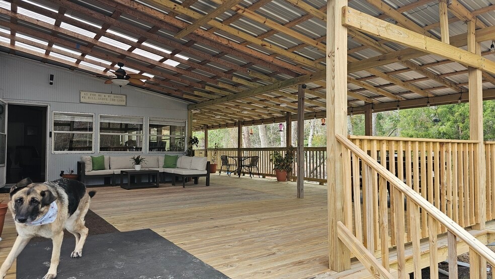 More Photos Of 220 SE Rose Cove Gln, Lake City Manufactured Housing Mobile Home Park For Sale