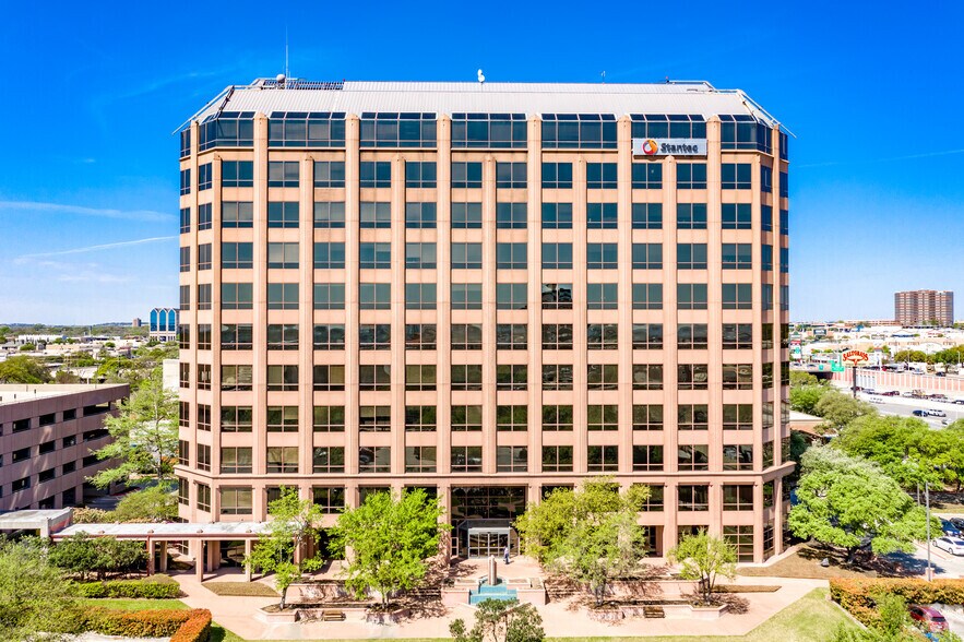 More Photos Of 70 NE Loop 410, San Antonio Office For Lease