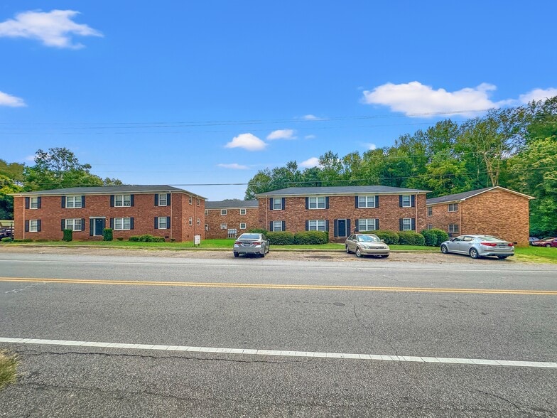 More Photos Of 1041 W Meadow Dr, Lancaster Apartments For Sale