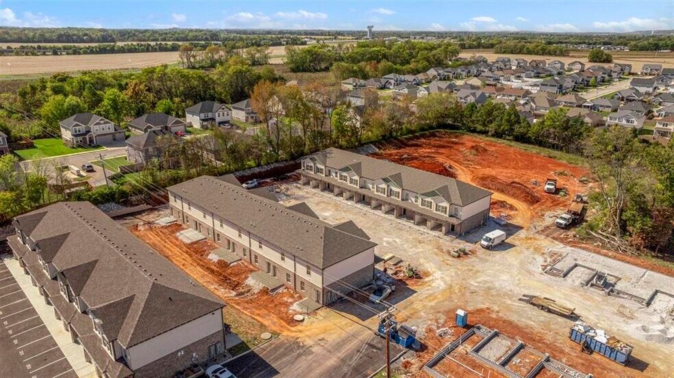 More Photos Of 721 Plano Rd, Bowling Green Apartments For Sale