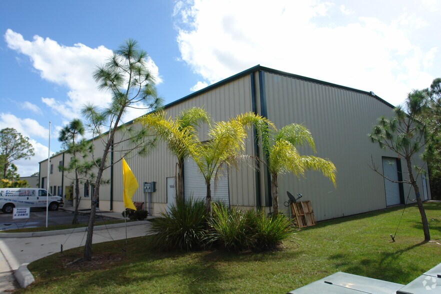 Primary Photo Of 1944-1962 60th Pl E, Bradenton Light Manufacturing For Lease