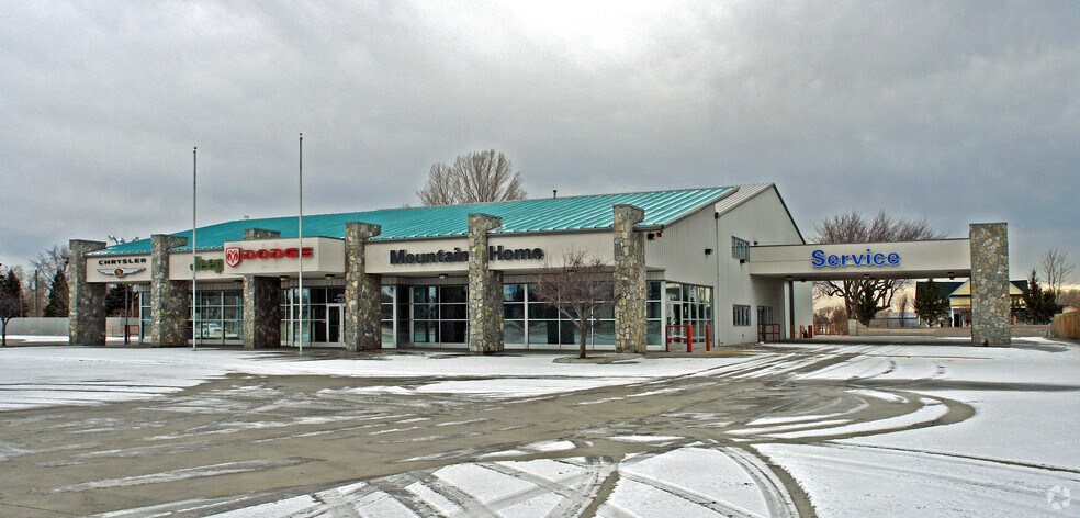 More Photos Of 491 Airbase Rd, Mountain Home Freestanding For Lease