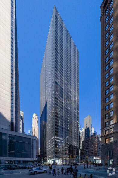 Primary Photo Of 1345 Avenue of the Americas, New York Office For Lease