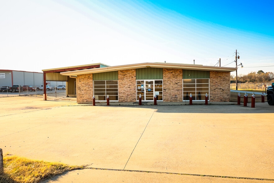 Primary Photo Of 5105 W Loop 281 S, Longview Industrial For Sale