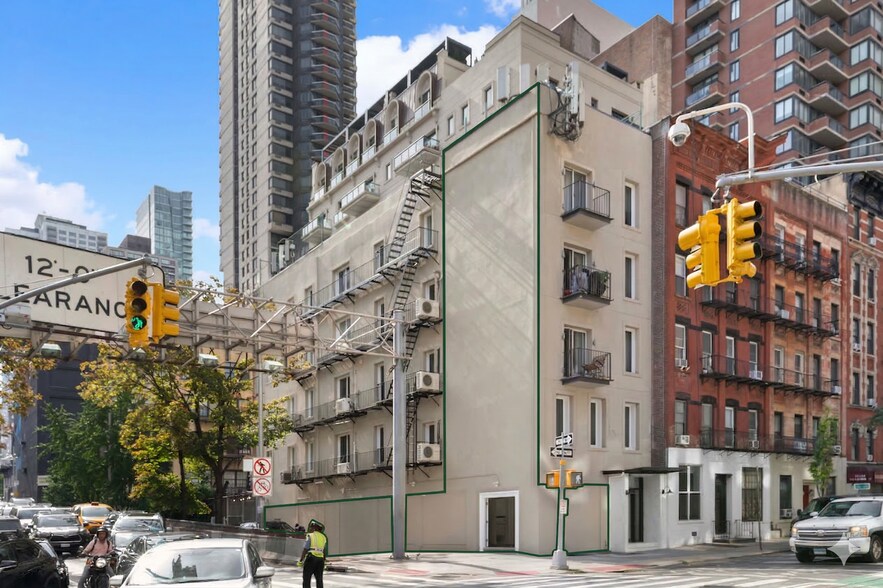 Primary Photo Of 318 E 62nd St, New York Apartments For Lease