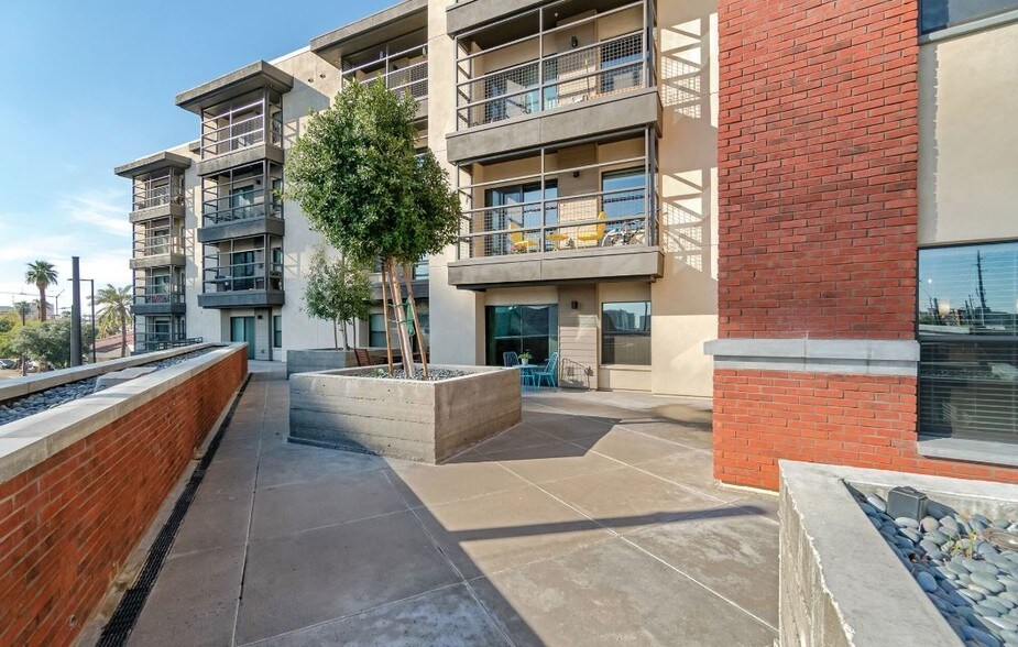 More Photos Of 888 N 1st Ave, Phoenix Apartments For Lease