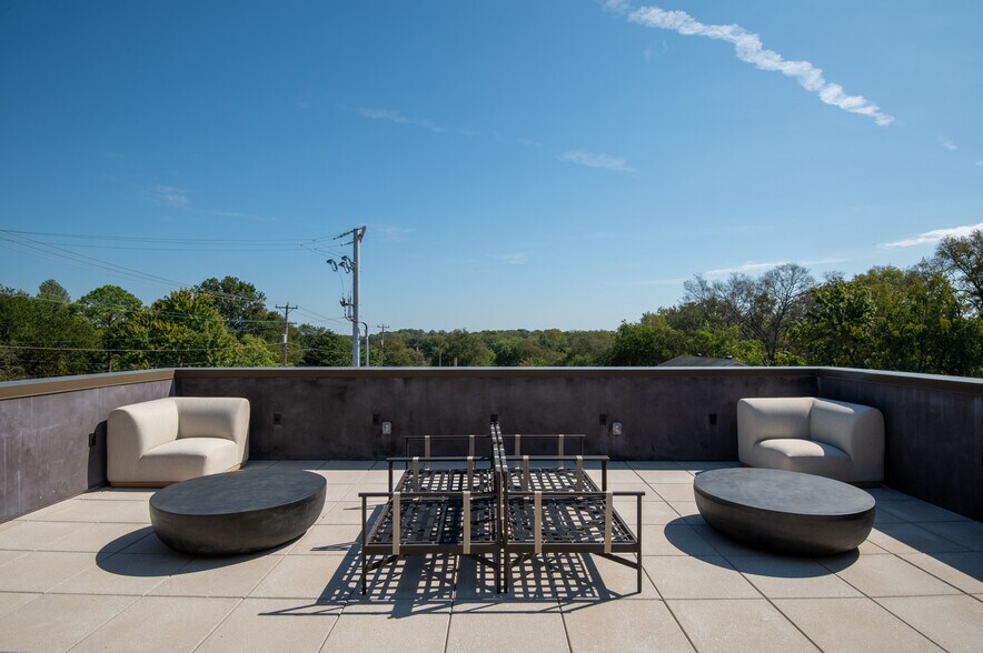 More Photos Of 1090 Haysboro Ave, Nashville Specialty For Sale