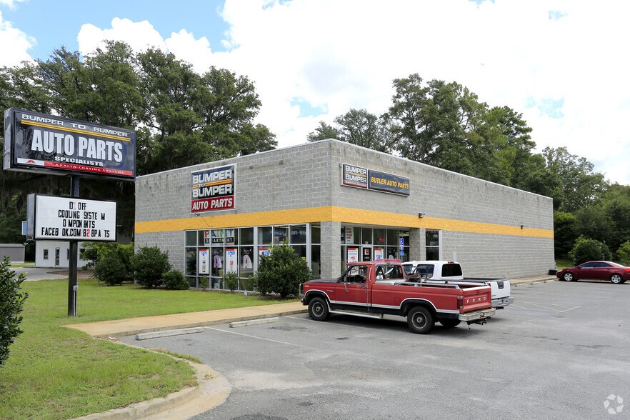 Primary Photo Of 840 Elma G Miles Pky, Hinesville Freestanding For Sale