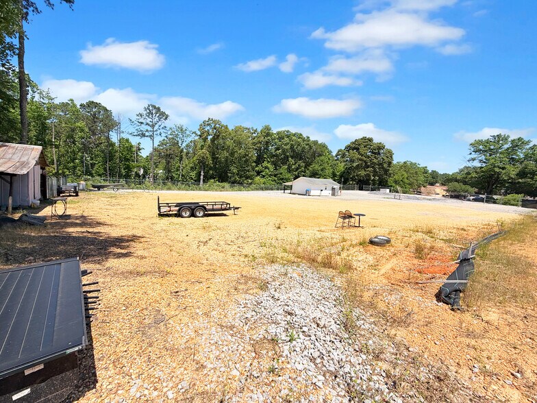 More Photos Of 1155 Union Chapel Rd E, Northport Land For Lease