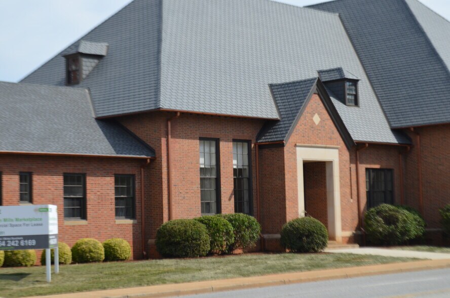 More Photos Of 1802 Drayton Rd, Spartanburg Storefront Retail Office For Lease