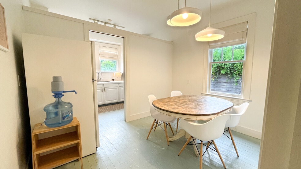 More Photos Of 3413 N State St, Jackson Office Residential For Sale