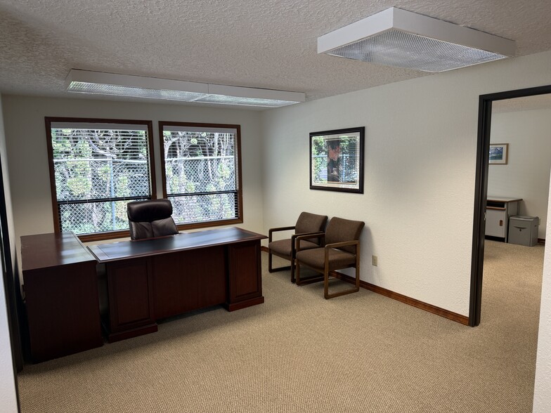 More Photos Of 8515 NE Hazel Dell Ave, Vancouver Medical For Lease