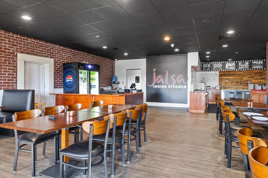 More Photos Of 1716 W Andrew Johnson Hwy, Morristown Restaurant For Sale