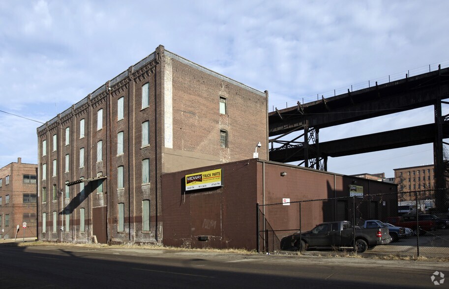 Primary Photo Of 920 S 2nd St, Saint Louis Unknown For Lease