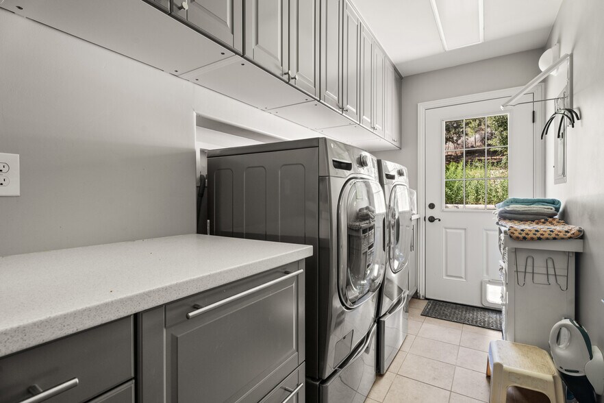 More Photos Of 33466 Sandy Creek Ln, Pine Valley Specialty For Sale