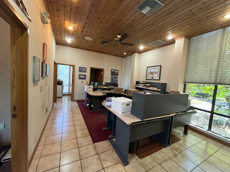 More Photos Of 200 N Thornton Ave, Orlando Office For Sale