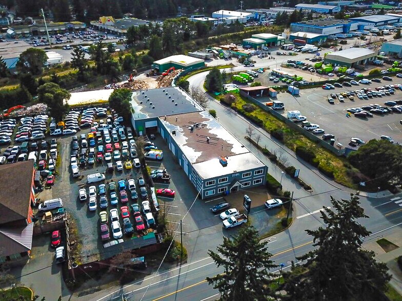More Photos Of 961 Dunford Ave, Langford Warehouse For Lease