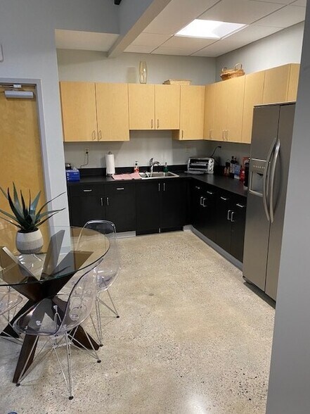 More Photos Of 220 Reservoir St, Needham Office For Lease