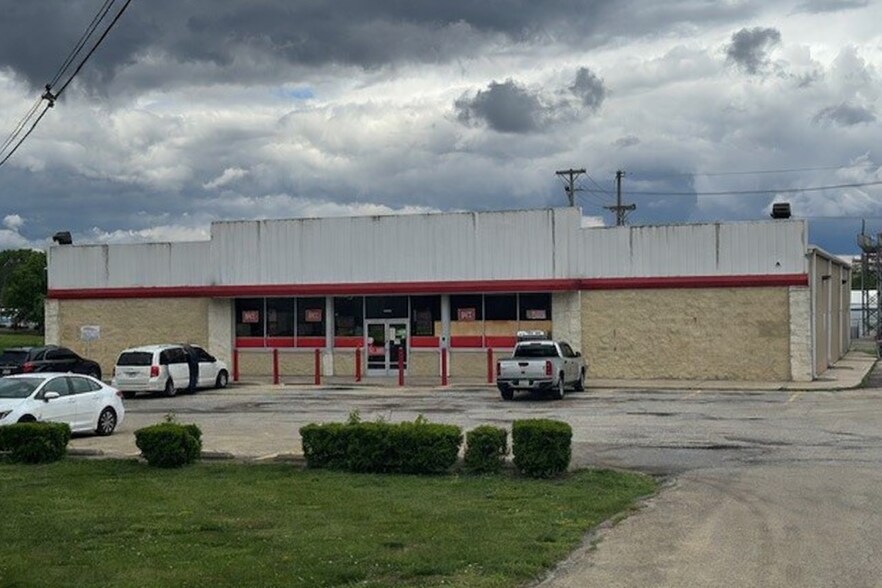 Primary Photo Of 1110 Philo Rd, Urbana Freestanding For Lease