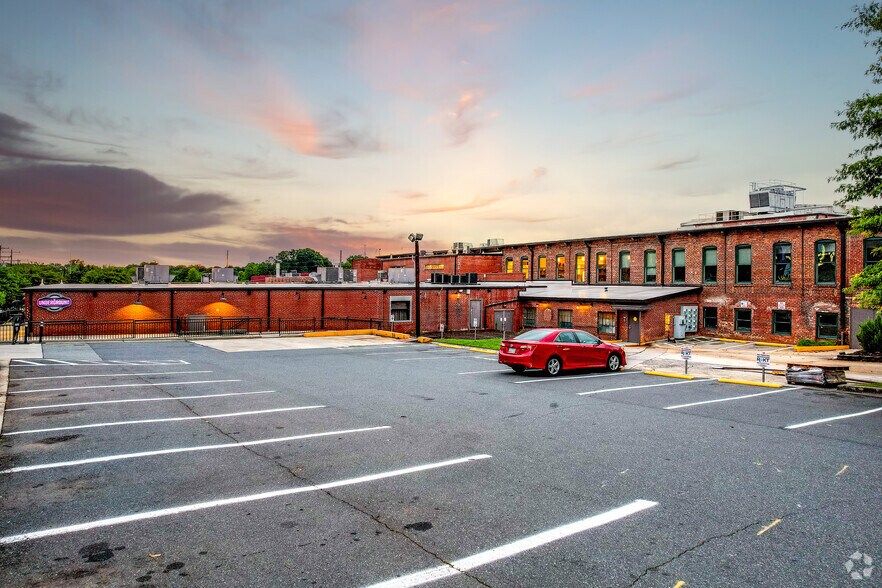 More Photos Of 1000 Nc Music Factory Blvd, Charlotte Theater Concert Hall For Lease