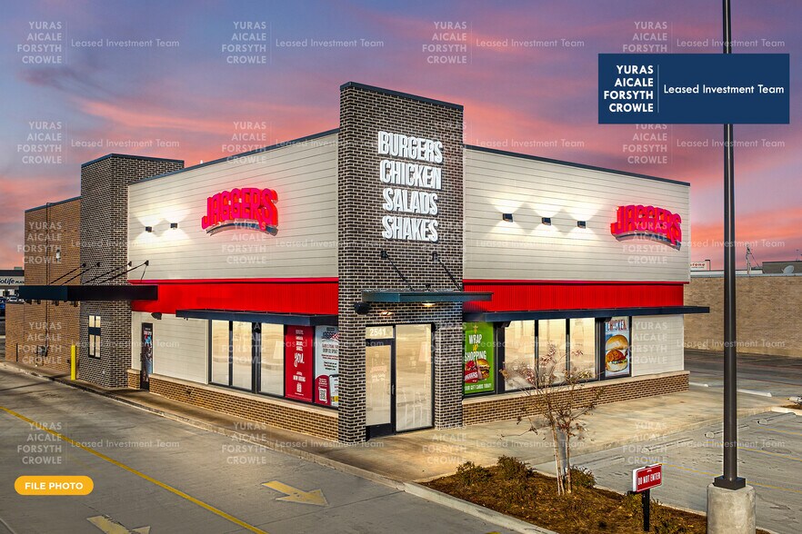 Primary Photo Of Mall Dr, Texarkana Fast Food For Sale