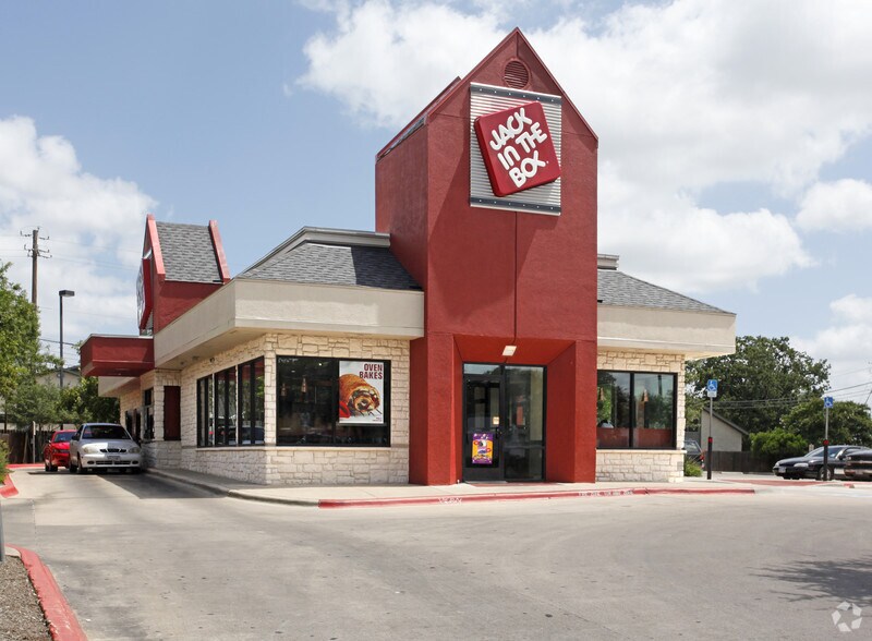 More Photos Of 1936 E Oltorf St, Austin Fast Food For Lease