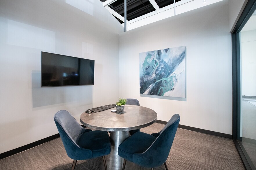 More Photos Of 177 4th Ave N, Jacksonville Beach Office For Lease