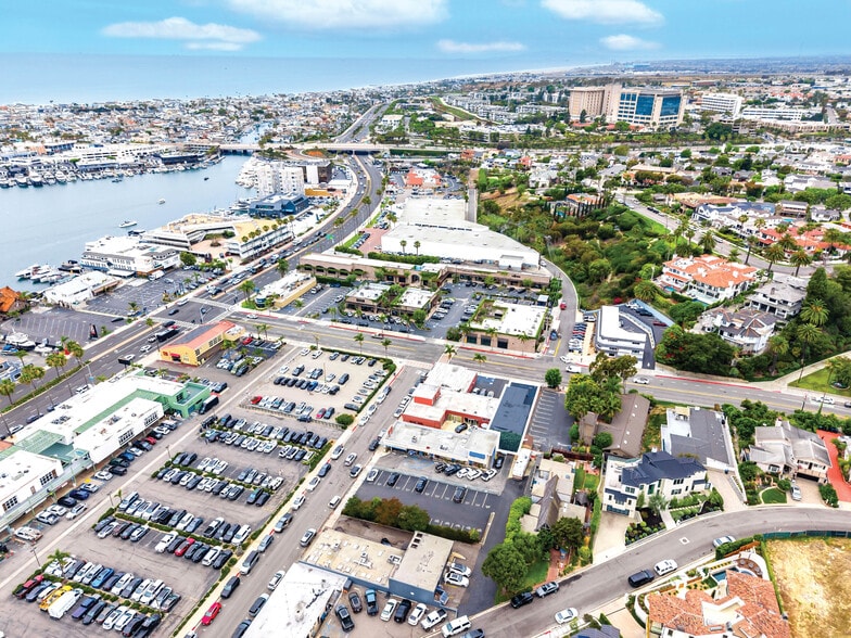 More Photos Of 204 Riverside Ave, Newport Beach Storefront Retail Office For Sale