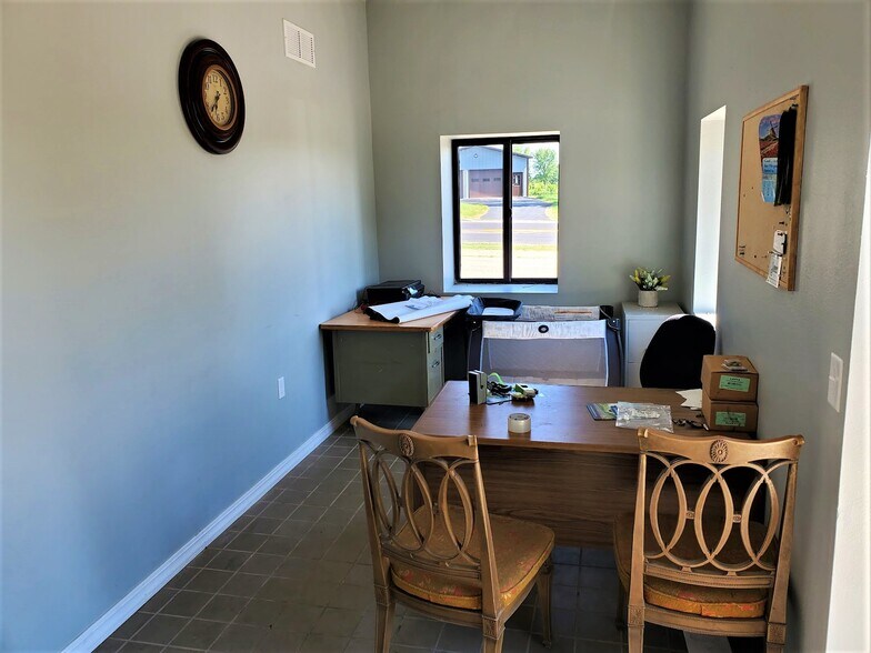 More Photos Of 243 Spring St, Highland Carwash For Lease