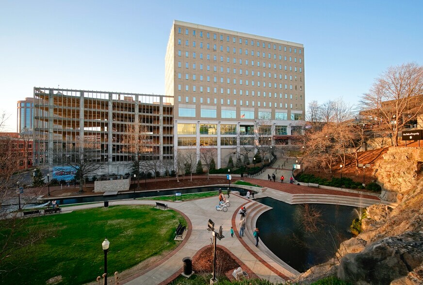 200 Westside Sq, Huntsville, AL 35801 Office For Lease