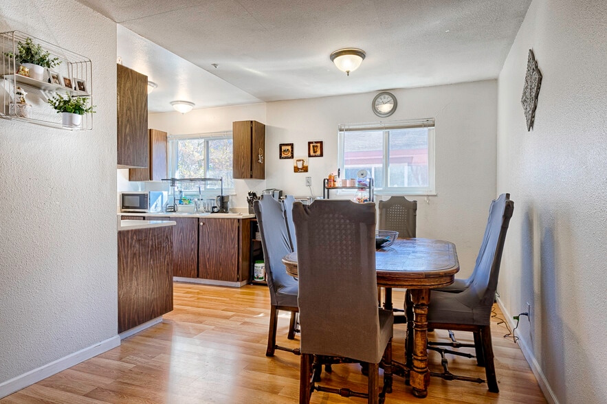 More Photos Of 7488 Bridgit Dr, Rohnert Park Apartments For Sale