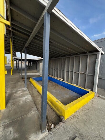 More Photos Of 15082 Valley Blvd, Fontana Land For Lease