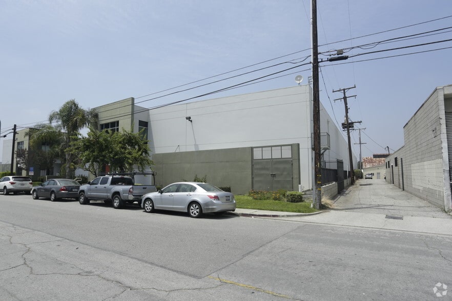 More Photos Of 1135 Westminster Ave, Alhambra Distribution For Lease