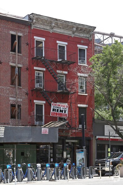 Primary Photo Of 17 Old Fulton St, Brooklyn Storefront Retail Residential For Lease