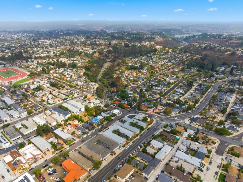 More Photos Of 4470 Euclid Ave, San Diego Apartments For Sale